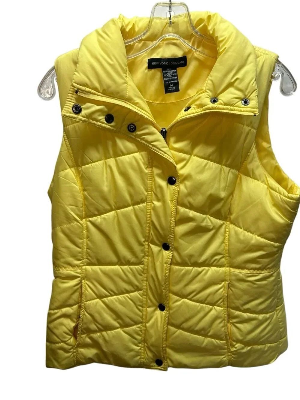 New York & Company Women’s Yellow Puffer Vest Size M Quilted Full Zip Snap
